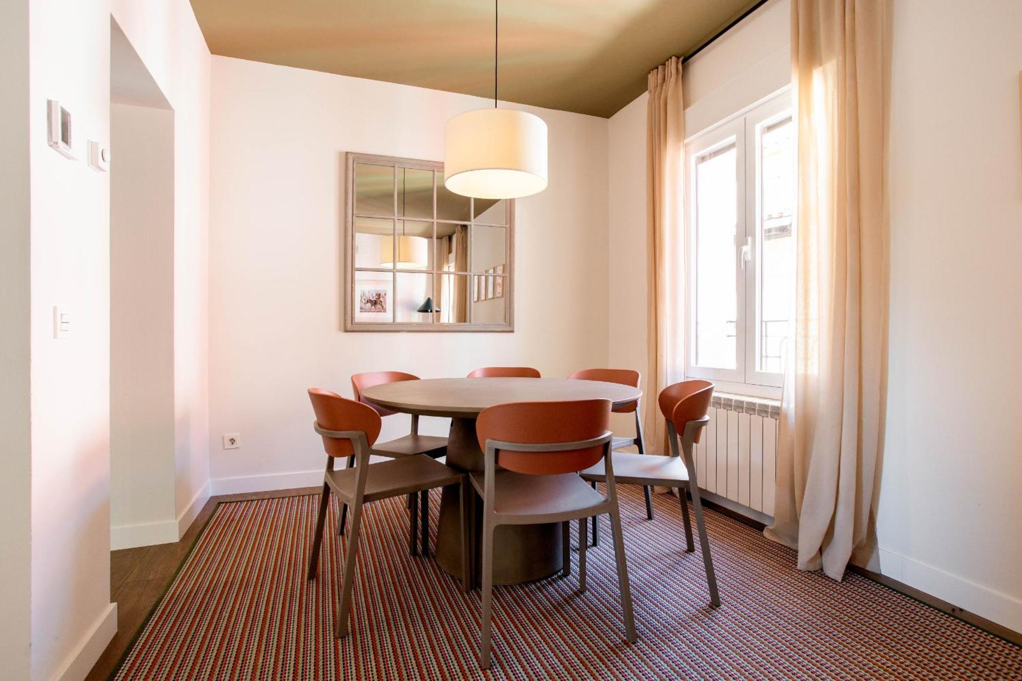 Nomad Latina En Madrid Appartement Buitenkant foto